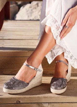 Linzi Mystic Pewter Embroidered Closed Toe Espadrille Wedge