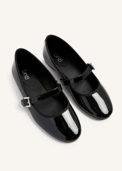 Linzi Odette Black Faux Patent Mary Jane Pumps