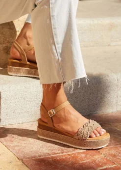 Linzi Puglia Mocha Plaited Wedged Flatform