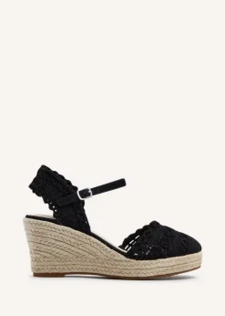 Linzi Riviera Black Woven Closed Toe Espadrille Wedge
