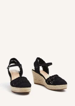 Linzi Riviera Black Woven Closed Toe Espadrille Wedge