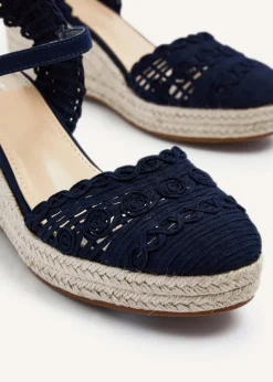 Linzi Riviera Navy Woven Closed Toe Espadrille Wedge