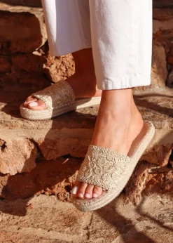 Linzi Savvy Gold Woven Flat Slider Sandal