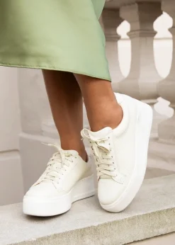 Linzi Twyla Cream Faux Leather Platform Trainer