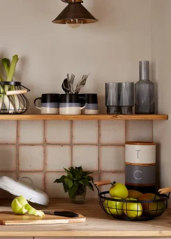 Monochrome Stackable Cake Tins