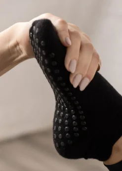 Myga Black Gripped Yoga Socks 3-Pack