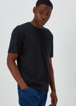 Navy Essential V-Neck T-Shirt