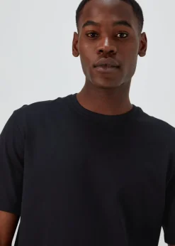 Navy Essential V-Neck T-Shirt