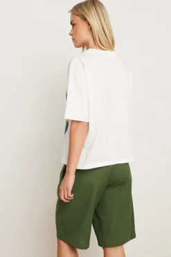 Pixiegirl Petite Khaki Green Linen Bermuda Shorts