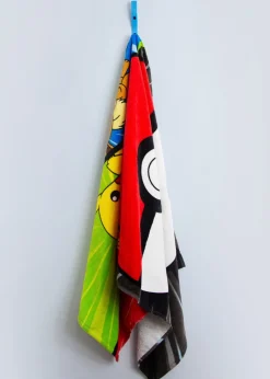 Pokémon Red Unite Beach Pool Towel