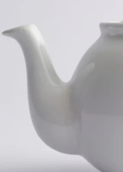 Price & Kensington White 6 cup Teapot