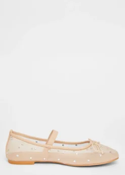 Quiz Natural Mesh Diamante Bow Pumps