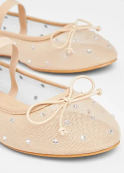 Quiz Natural Mesh Diamante Bow Pumps