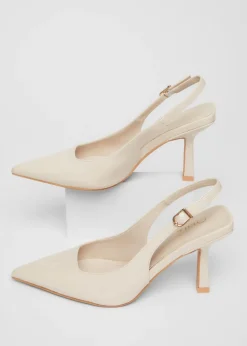 Quiz Natural Patent Slingback Low Court Heels
