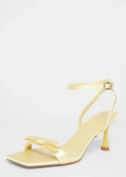 Quiz Yellow Satin Bow Heels