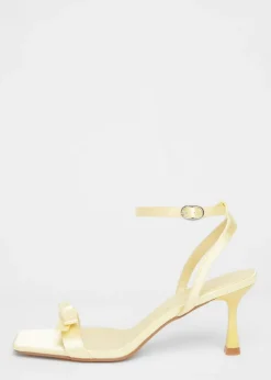 Quiz Yellow Satin Bow Heels