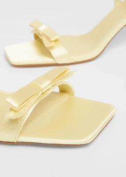 Quiz Yellow Satin Bow Heels