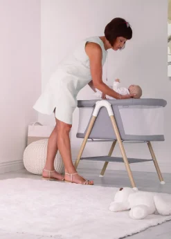 Red Kite Grey Snooze Crib (74cm x 57cm x 88cm)