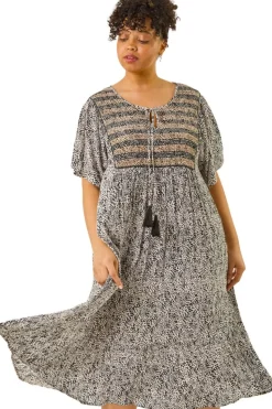 Roman Black Curve Tassel Trim Printed Dress