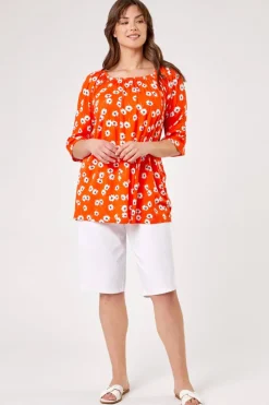 Roman White Curve Knee Length Elastic Waist  Shorts