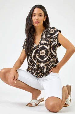 Roman White Essential Stretch Knee Length Shorts