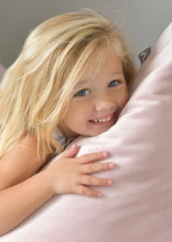 rucomfy Velvet Junior Squarbie Pink Beanbag