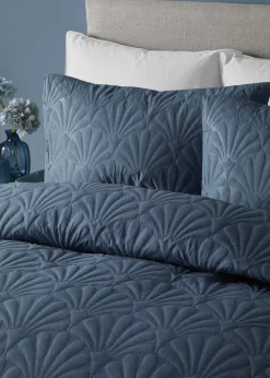 Serene Cavali Dark Blue Pinsonic Duvet Cover Set