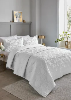 Serene Cavali Pinsonic White Bedspread