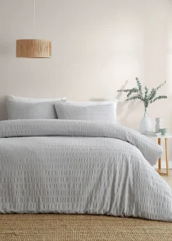 Serene Honley Seersucker Seersucker Silver Duvet Cover Set