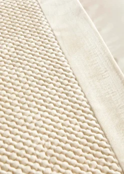 Soiree Iras Velvet Natural Duvet Cover Set