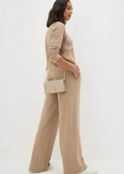 Stone Gold Hardware Cross Body Bag