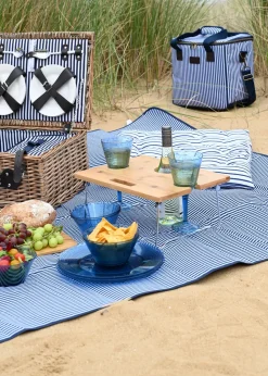 Three Rivers Foldaway Table