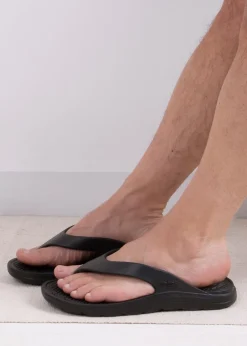 Totes Solbounce Black Toe Post