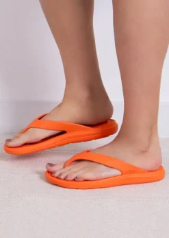 Totes Solbounce Orange Toe Post