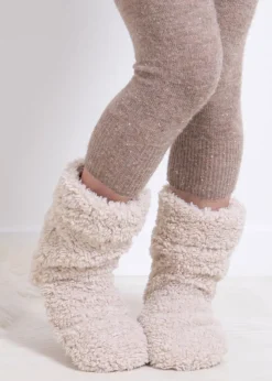 Totes Toasties Cream Ladies Faux Fur Bootie Slipper Socks