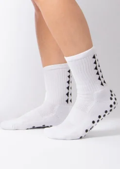 Totes Toasties White Gripper Sports Socks (Twin Pack)