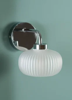 ValueLights Amaia Polished Silver Wall Light with Clear Globe Shade