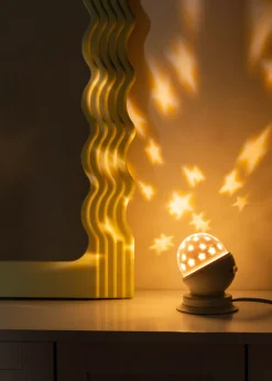 ValueLights Aurora Starry Sky Projector LED Bedside Night Light (10.7cm x 8.8cm x 8.8cm)