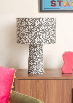 ValueLights Bertie Leopard Print Full Fabric Table Lamp