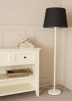 ValueLights Charlie Painted White Floor Lamp with Large Tapered Shade