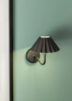 ValueLights Dimmable Black Wall Light with Black Shade Integrated LED