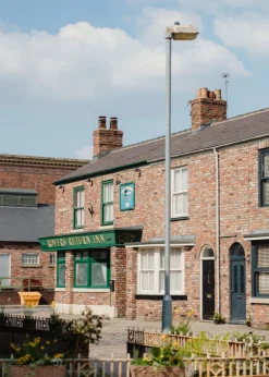 Virgin Experience Days Coronation Street: The Tour for Two