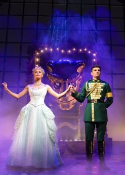 Virgin Experience Days Love West End Theatre Classic Collection