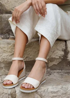 Where's That From Dusk Cream Extra Wide-Fit Buckle Strap Wedges