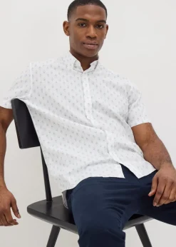 White Geometric Short Sleeve Shirt