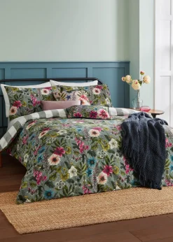 Wylder Blue Floral Hidcote Manor Botanical Duvet Cover Set