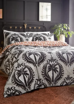 Wylder Tropics Laucala Bohemian Duvet Cover Set