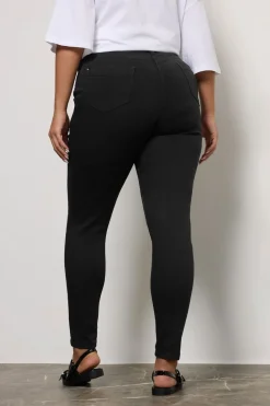 Yours Curve Black Stretch Skinny Ava Jeans