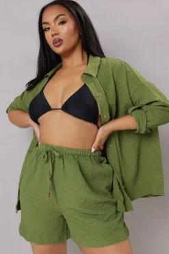 Yours Curve Khaki Green Textured Pull On Shorts